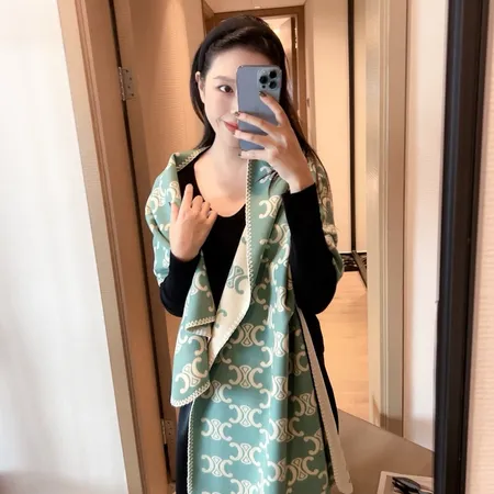 スーパーコピー セリーヌ マフラー