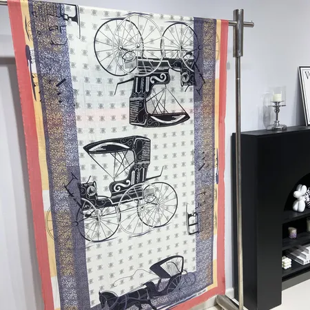 スーパーコピー セリーヌ マフラー