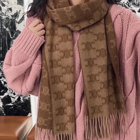 スーパーコピー セリーヌ マフラー