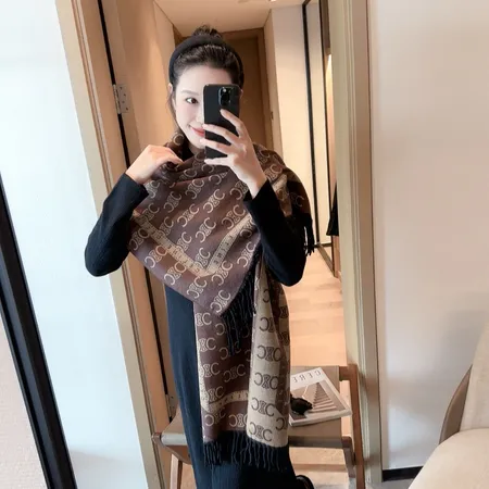 スーパーコピー セリーヌ マフラー