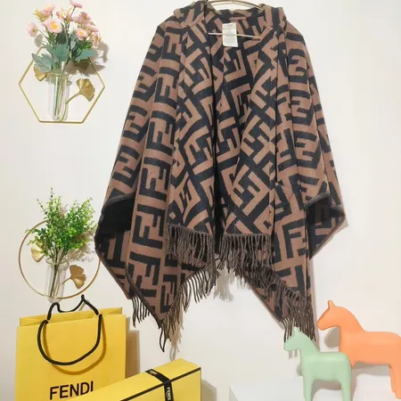 スーパーコピー フェンディ マフラー