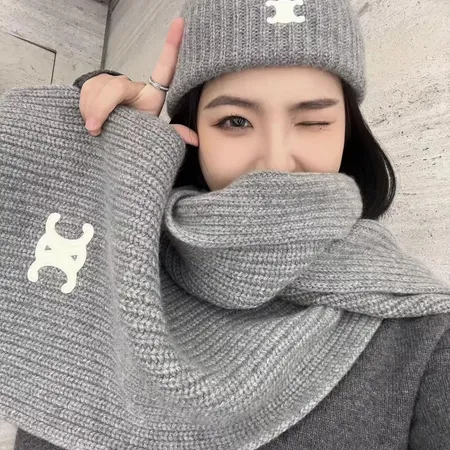 スーパーコピー セリーヌ マフラー