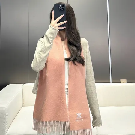 スーパーコピー セリーヌ マフラー