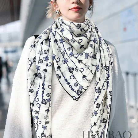 スーパーコピー セリーヌ マフラー