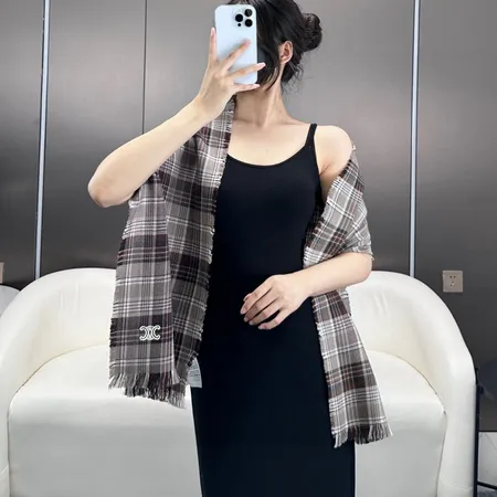 スーパーコピー セリーヌ マフラー