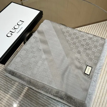 スーパーコピー グッチ マフラー