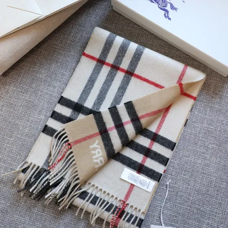 スーパーコピー バーバリー ス マフラー