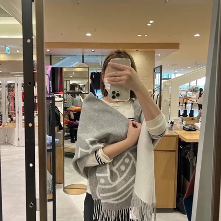  スーパーコピー ヴィヴィアン・ウエストウッド マフラー