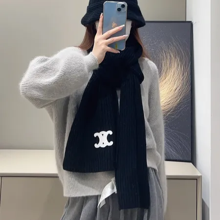 スーパーコピー セリーヌ マフラー