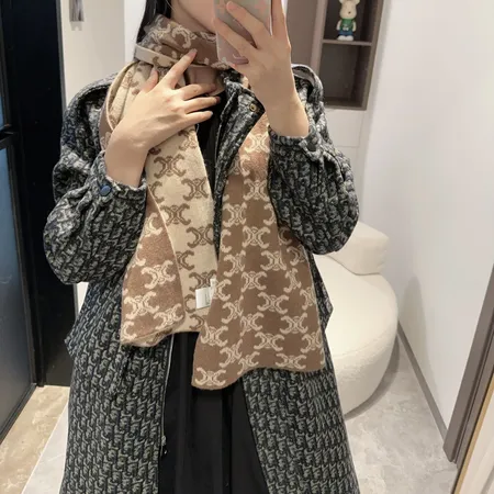 スーパーコピー セリーヌ マフラー