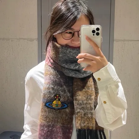 スーパーコピー ヴィヴィアン・ウエストウッド マフラー