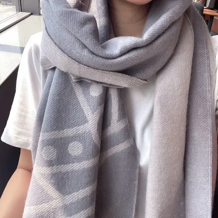 スーパーコピー ヴィヴィアン・ウエストウッド マフラー