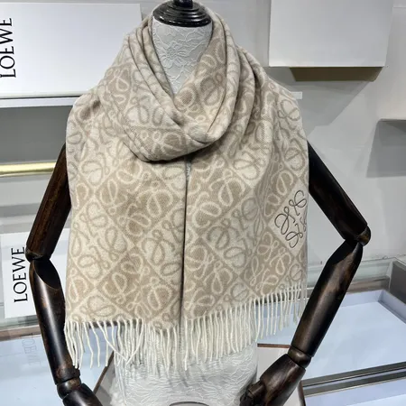 スーパーコピー ロエベ マフラー