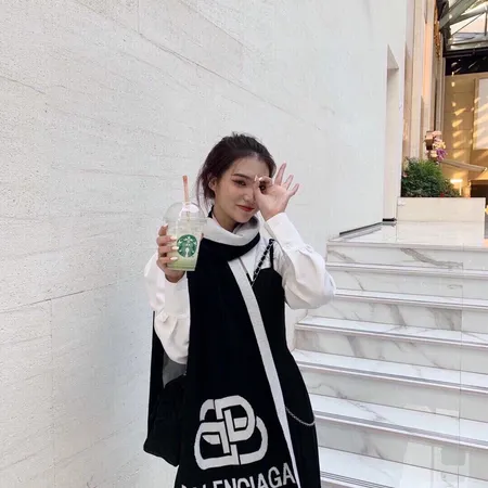  スーパーコピー バレンシアガ マフラー