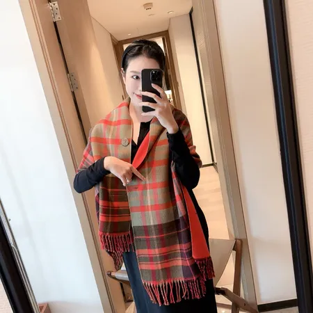 スーパーコピー ヴィヴィアン・ウエストウッド マフラー