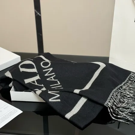  スーパーコピー プラダ マフラー