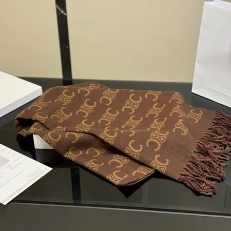 スーパーコピー セリーヌ マフラー