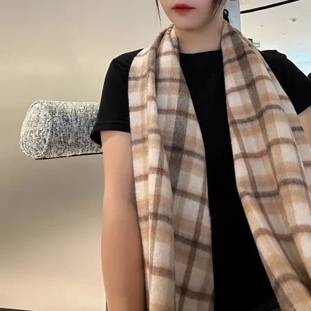 スーパーコピー ヴィヴィアン・ウエストウッド マフラー