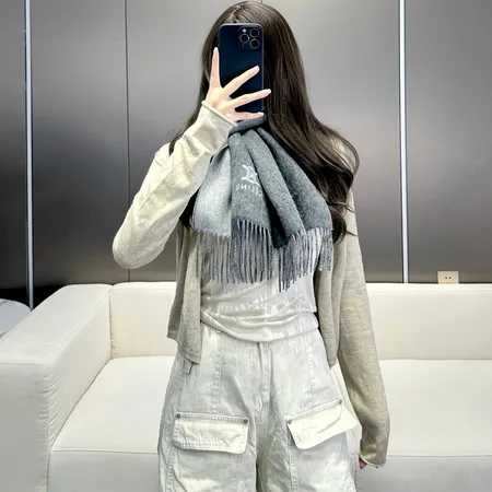  スーパーコピー セリーヌ マフラー