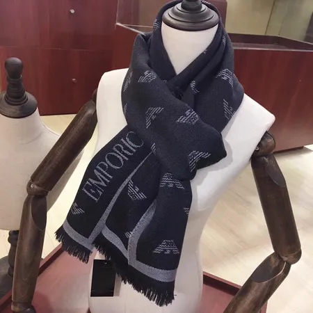 スーパーコピー フェンディ マフラー