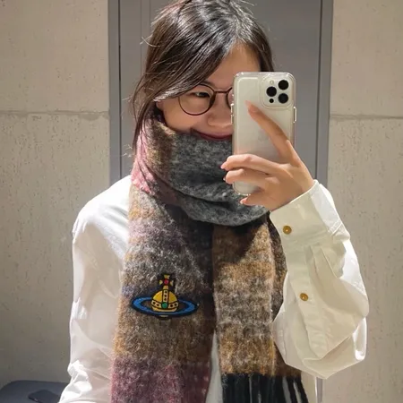 スーパーコピー ヴィヴィアン・ウエストウッド マフラー