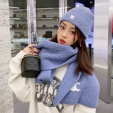 スーパーコピー セリーヌ マフラー