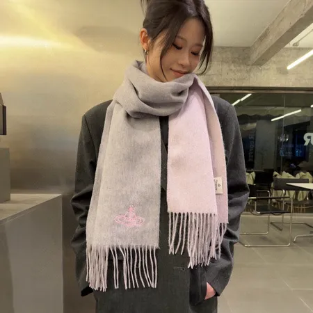 スーパーコピー ヴィヴィアン・ウエストウッド マフラー