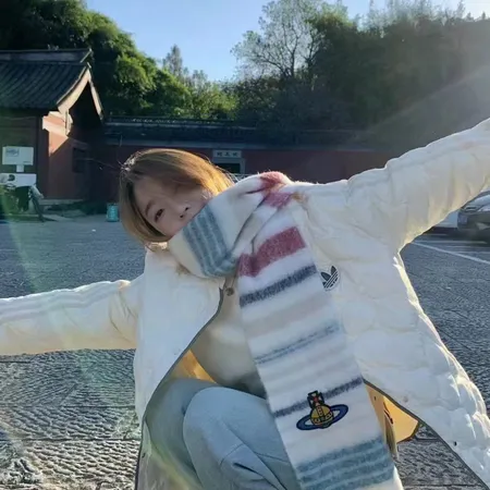 スーパーコピー ヴィヴィアン・ウエストウッド マフラー