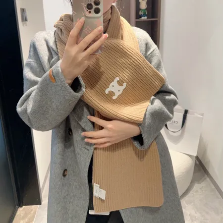 スーパーコピー セリーヌ マフラー