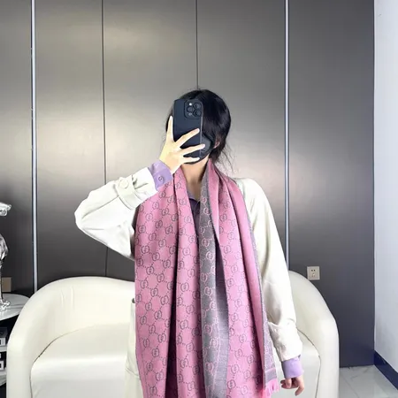 スーパーコピー グッチ マフラー