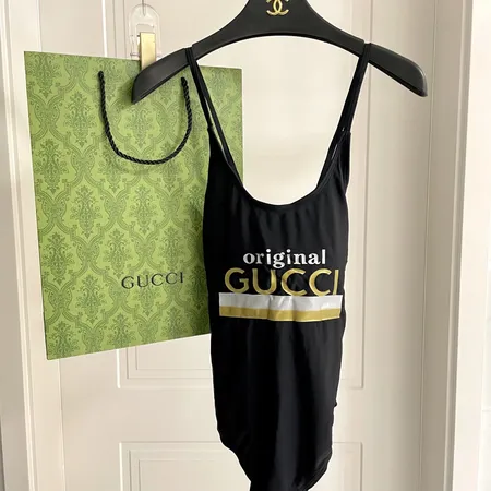 スーパーコピー グッチ 水着