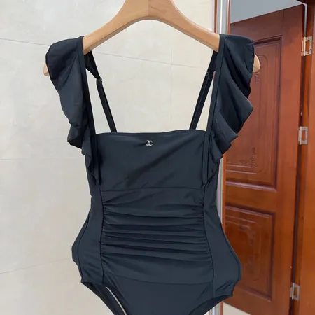 スーパーコピー シャネル 水着