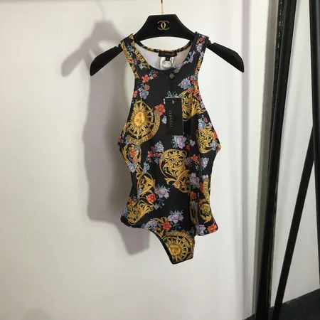 スーパーコピー ヴェルサーチ 水着