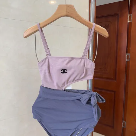 スーパーコピー シャネル 水着