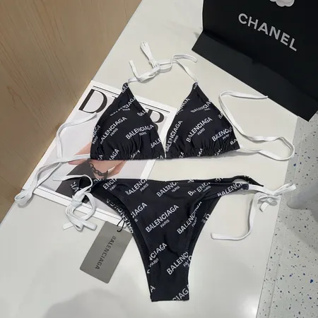 スーパーコピー セリーヌ 水着