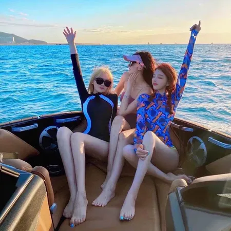  スーパーコピー バーバリー ス 水着