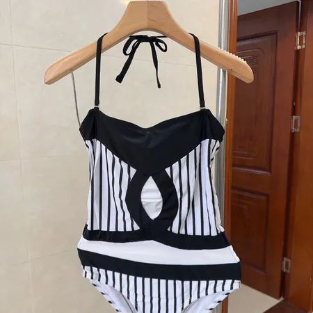 スーパーコピー シャネル 水着