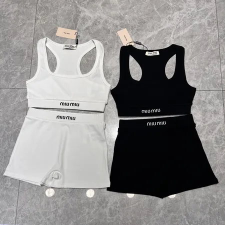 スーパーコピー ミュウミュウ 水着