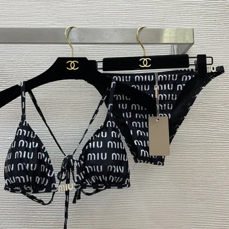 スーパーコピー ミュウミュウ 水着