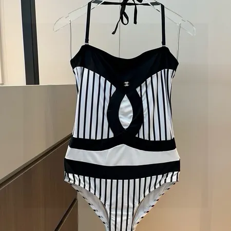 スーパーコピー シャネル 水着