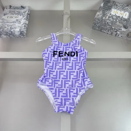 スーパーコピー フェンディ 水着