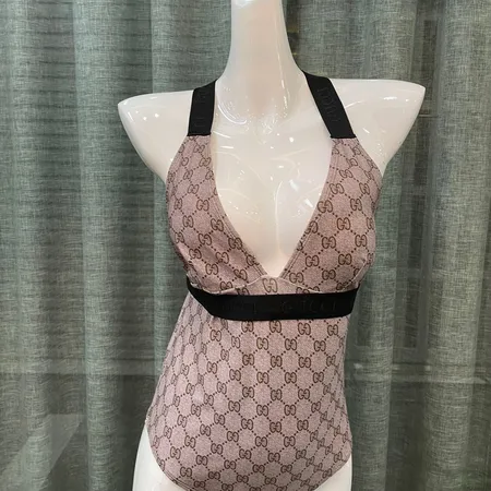 スーパーコピー グッチ 水着