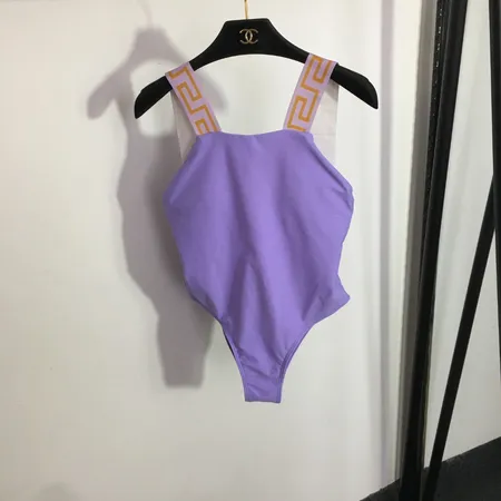  スーパーコピー シュプリーム 水着