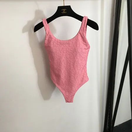  スーパーコピー シュプリーム 水着