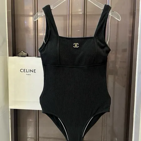 スーパーコピー シャネル 水着