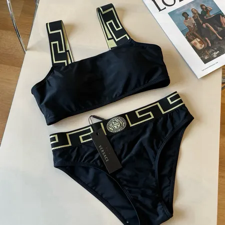 スーパーコピー ヴェルサーチ 水着