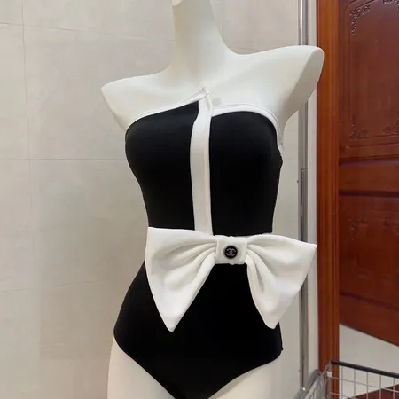 スーパーコピー シャネル 水着