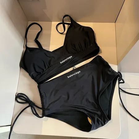  スーパーコピー セリーヌ 水着