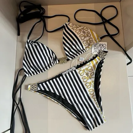 スーパーコピー ロエベ 水着