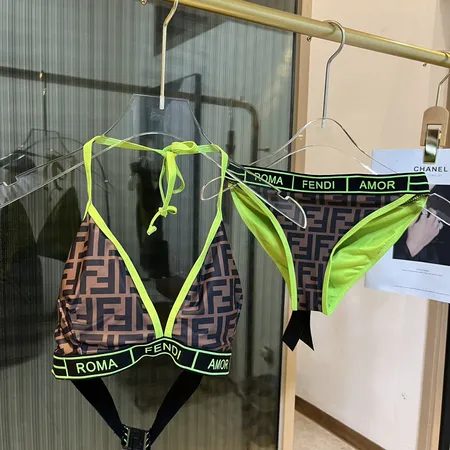 スーパーコピー フェンディ 水着